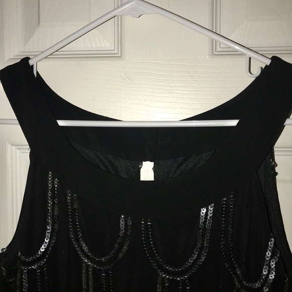 🌺SALE🌺SEQUIN EMBELLISHED🌺COCKTAIL DRESS🌺6/S🌺 - Picture 4 of 8